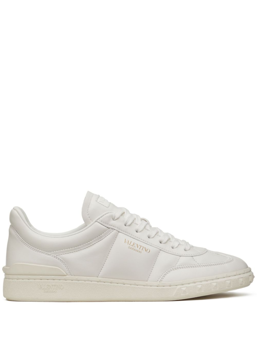 Valentino Garavani
Upvillage 스니커즈